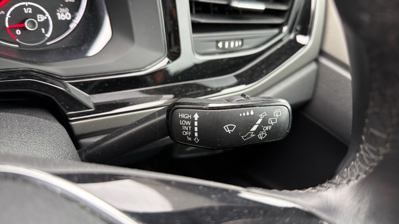 Volkswagen Polo 1.0 TSI 95 SE 5dr Petrol Hatchback